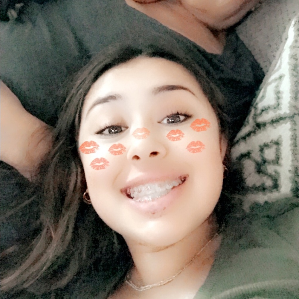 Meet your Posher, Destiny